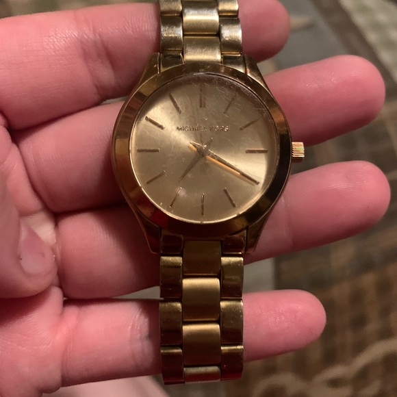 Michael Kors Watch - Picture 2 of 3